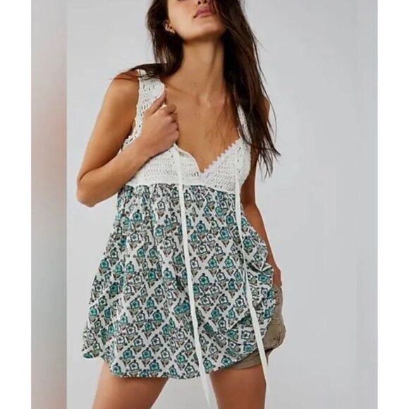 Free People Tops - Free People Honey Pie Crochet Floral Baby Doll Tunic Top Size S NWT
